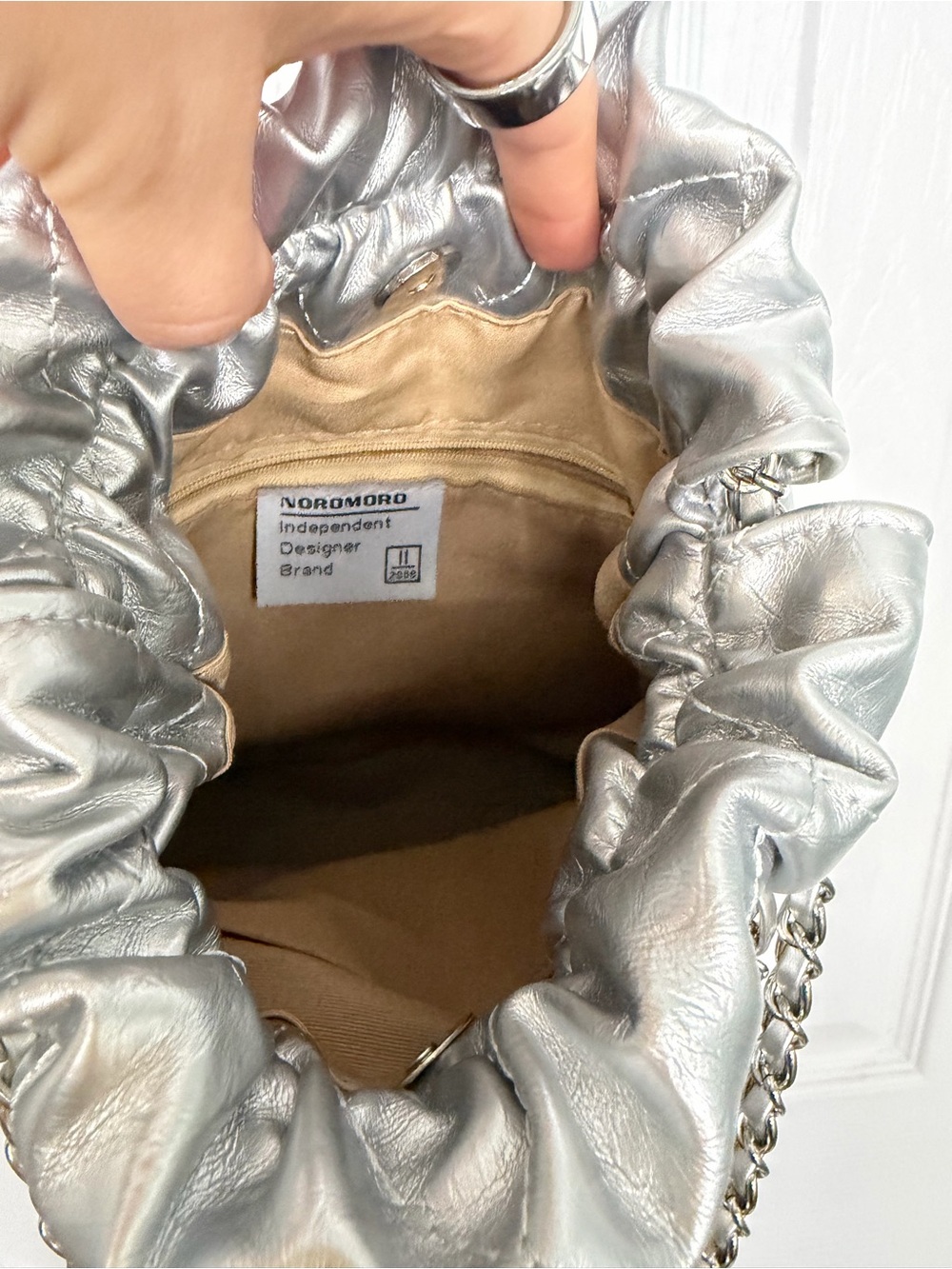 Silver Quilted Drawstring Shoulder Bag - Picture 4 of 7